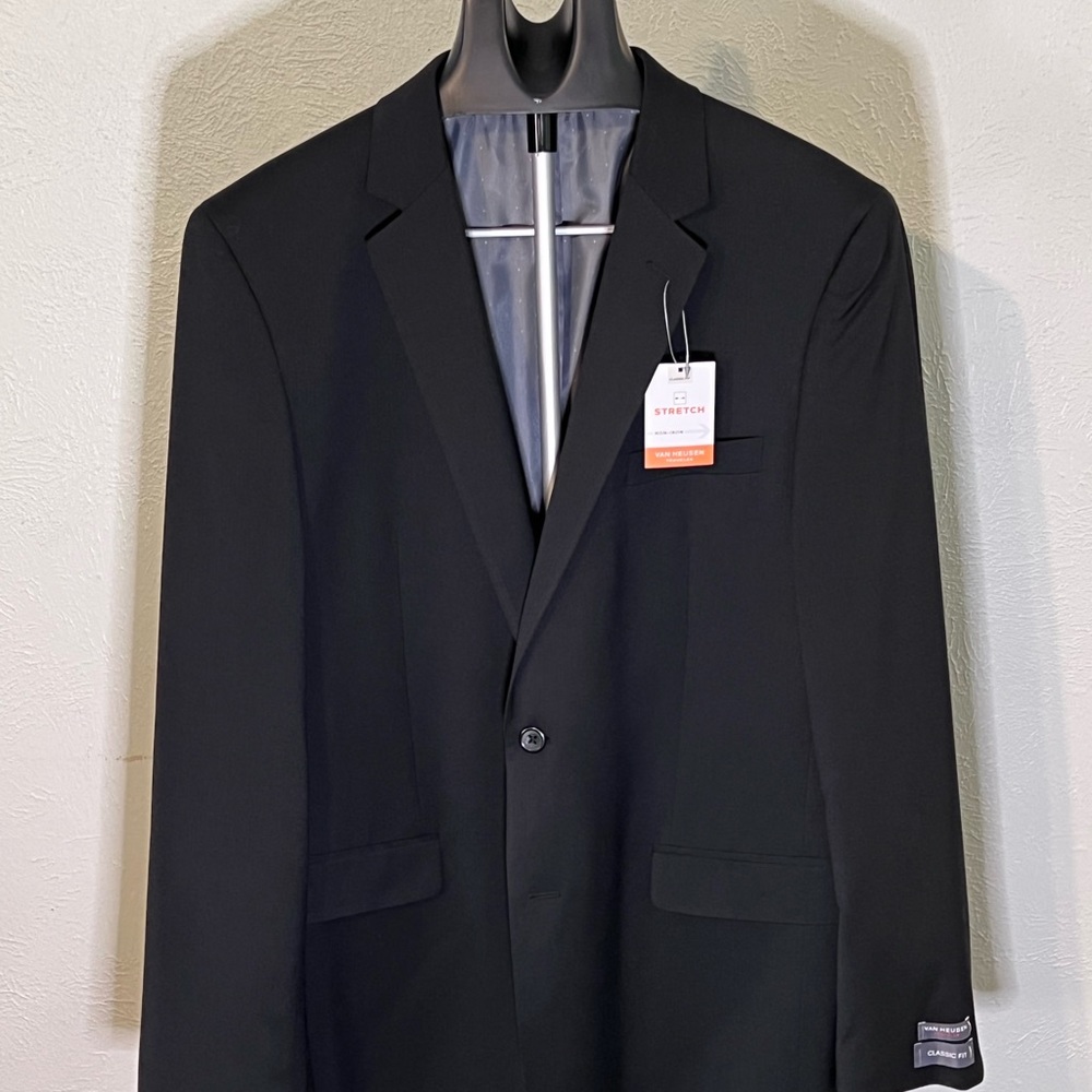 Classic Fit Suit Jacket
